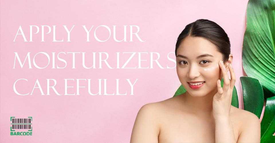 Best Facial Moisturizer For Dry Sensitive Skin [Experts' Choice]